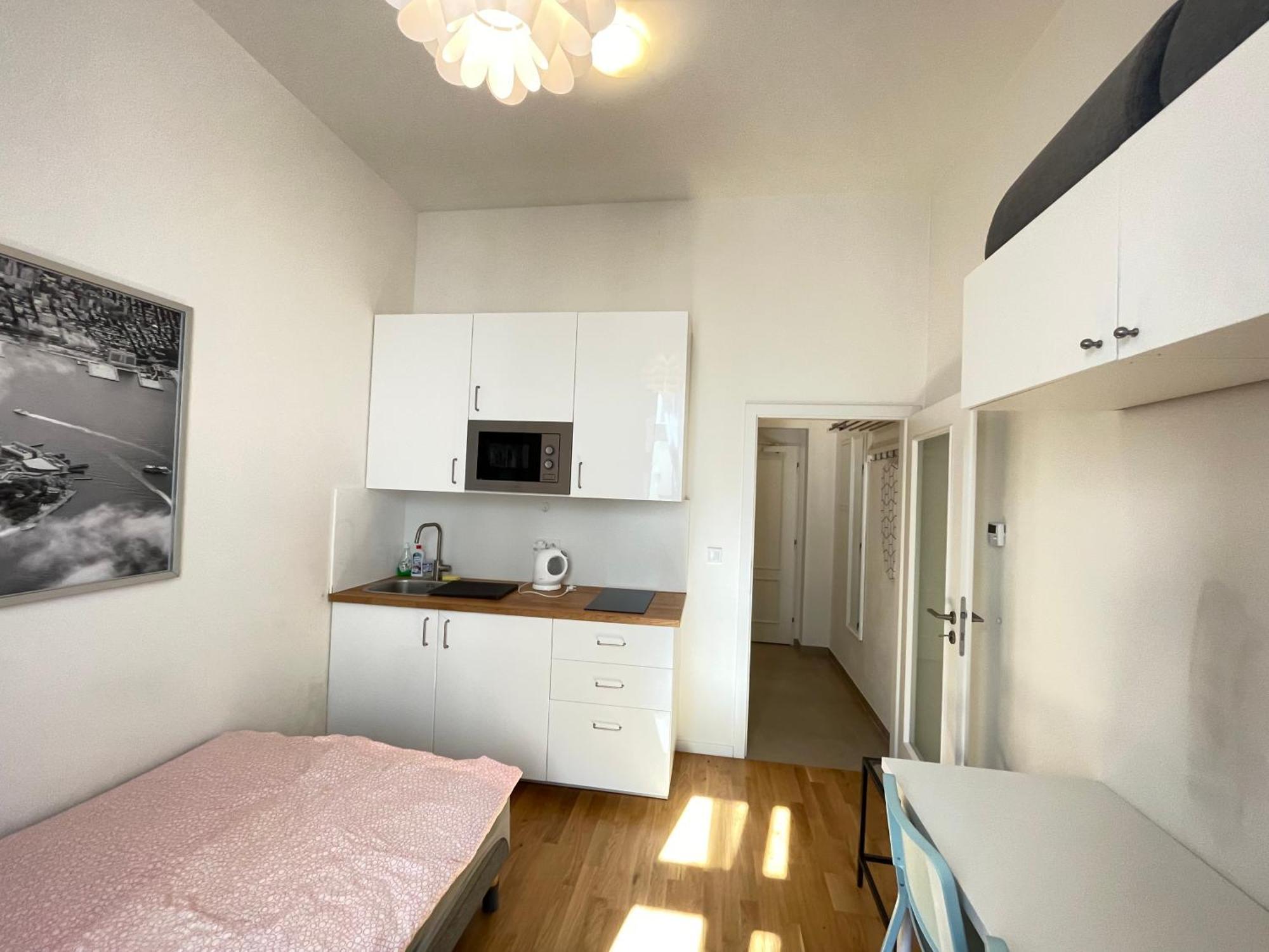 Cosy Small In 1 On Metro Muzeum Apartamento *